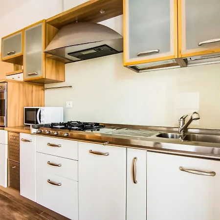 Apartment Comfortable In Near Sea *